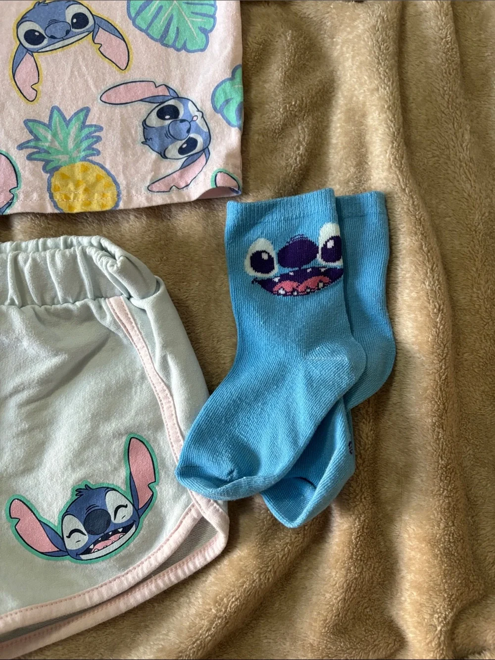 Disney Pink & Light Blue Stitch Pineapple Kids  Set with Socks